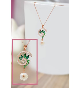 Papatya Silver 925 Ayar Gümüş Yeşim Taşı Tasarım Sedef Manolya Çiçeği Kolye (Rose)