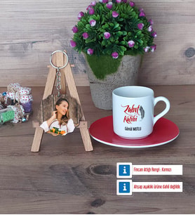 Zabıt Katibi Türk Kahvesi Fincanı Ahşap Altlıklı ve Fotoğraflı Ahşap Anahtarlık Hediye (Model 3)