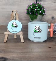 Umurumda Değil Hediye Seti Kupa Bardak T Kulplu ve Anahtarlık Arkadaşa Hediye (Model 7)