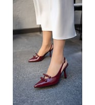 MARİTZA FİYONK DETAYLI TOPUKLU AYAKKABI (Bordo)