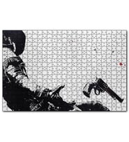 Cakapuzzle Kovboy Düşerken Yakın Detay Siyah Beyaz  Puzzle Yapboz MDF (Ahşap) (255 Parça)
