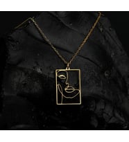 Gümüş Women Face Necklace (Gold)