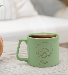BK Gift Kişiye Özel İsimli Pastel Yeşil Middle Kupa Bardak, Arkadaşa Hediye, Ev Hediyesi, Doğum Günü Hediyesi, Ofis Hediyesi (Model 7)