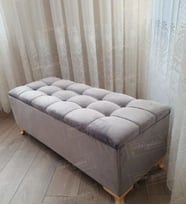 Lüks Çizgi Kapitoneli Sandıklı Puf Bench 120 cm Gold Ayak (Gri)