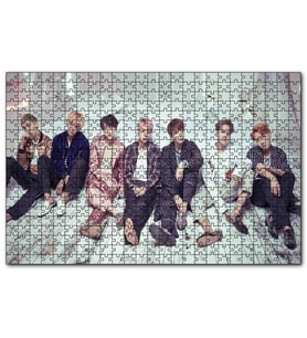 Cakapuzzle BTS Koreli Gençler Yatak Odası Konsepti  Puzzle Yapboz MDF (Ahşap) (500 Parça)