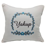 Kişiye Özel Nakışlı Doğum Yastığı Mavi Çİçek Desenli 40x 40 cm (Beyaz)