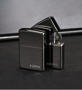 Zippo Çakmak Logolu Ebony Parlak Siyah 24756zl