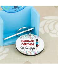 Matematik Öğretmenine Hediye Kadın Figür Anahtarlık