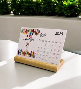 2025 Aşçı Kırmızı Tasarım Masa Takvimi
