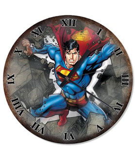 Eskitilmiş Zeminde Kayalar Ve Supermen Gücü Baskılı Duvar Saati