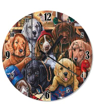 Ahşap Zeminde Bere Şapka Giymiş Küçük Köpekler Duvar Saati