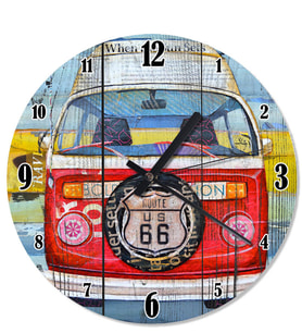 Ahşap Zeminde Volkswagen Route 66 Duvar Saati