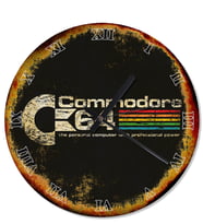 Eskimiş Zeminde Commodore 64 Amblem Duvar Saati