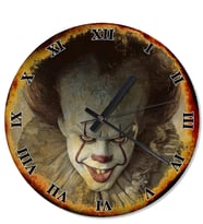 Stephen King O Şekilli Duvar Saati
