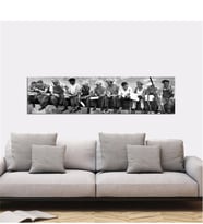 Tablosan Oturan Adamlar Fotoğraf Kanvas Tablo - A-07-219