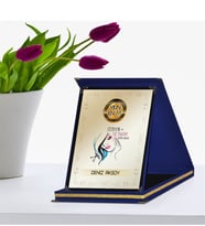 BK Gift Kişiye Özel Yılın En İyi Güzellik Ve Saç Bakımı Öğretmeni Lacivert Plaket Ödülü