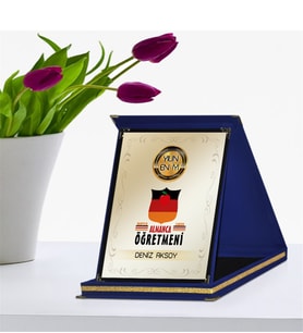 BK Gift Kişiye Özel Yılın En İyi Almanca Öğretmeni Lacivert Plaket Ödülü