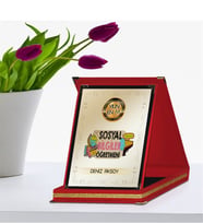 BK Gift Kişiye Özel Yılın En İyi Sosyal Bilgiler Öğretmeni Kırmızı Plaket Ödülü - 3