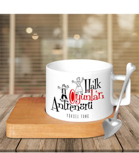 BK Gift Kişiye Özel Mesleki Halk Oyunları Antrenörü Ahşap Altlıklı Seramik Fincan - 2