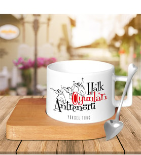 BK Gift Kişiye Özel Mesleki Halk Oyunları Antrenörü Ahşap Altlıklı Seramik Fincan - 1