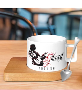 BK Gift Kişiye Özel Mesleki Gitarist Ahşap Altlıklı Seramik Fincan - 1