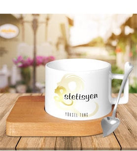 BK Gift Kişiye Özel Mesleki Estetisyen Ahşap Altlıklı Seramik Fincan - 1