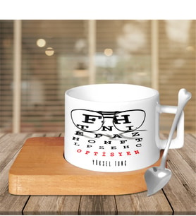 BK Gift Kişiye Özel Mesleki Optisyen Ahşap Altlıklı Seramik Fincan - 1