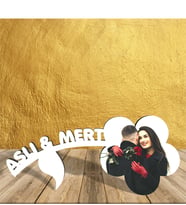 BK Gift Kişiye Özel İsim Yazılı Çiçek Ahşap Çerçeve - 1