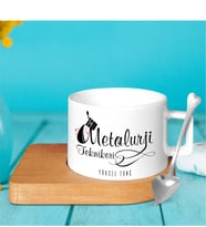 BK Gift Kişiye Özel Mesleki Metalurji Teknikeri Ahşap Altlıklı Seramik Fincan  - 1