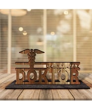 BK Gift Kişiye Özel Mesleki Doktor Ahşap Masa İsimliği  - 3