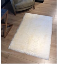 Tavşan Tüyü Krem Peluş Halı 80x150 cm