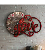 BK Gift Kişiye Özel Love Tasarımlı Ahşap Duvar Saati - 6
