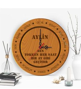 BK Gift Kişiye Özel Her Saat Bir Ay Tasarımlı Ahşap Duvar Saati (30 Cm.)