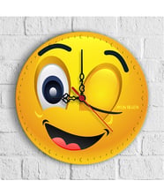 BK Gift Kişiye Özel Emoji Tasarımlı Ahşap Duvar Saati (30 Cm.) - 11