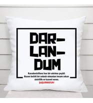 Darlandum Kelime Anlamlı Saten Kare Yastık (Siyah - Beyaz)