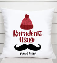 Karadeniz Uşağı Saten Kare Yastık