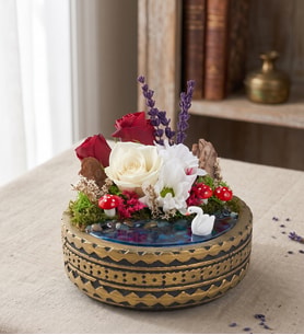 Ring Saksıda Kırmızı & Beyaz Gül & Papatya Teraryum