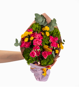 Lila Bukette Pembe Çardak Güller ve Dianthus Green