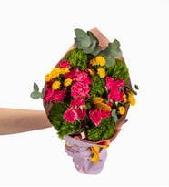 Lila Bukette Pembe Çardak Güller ve Dianthus Green