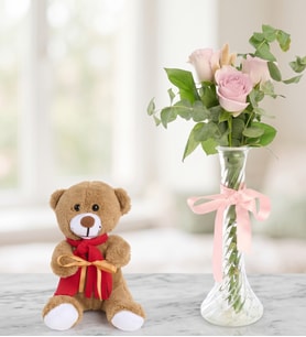 Cam Vazoda Pembe Gül ve Ayıcık Peluş