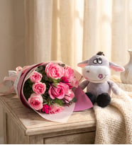 Buket Kağıtlı Pembe Gül ve Peluş Eşek