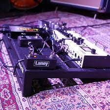 Laney FS2-MINI Amp Footswitch Effect Pedal Amplifier With LED Status Light And Removable Lead (FS2 MINI) - LBS Music World Malaysia