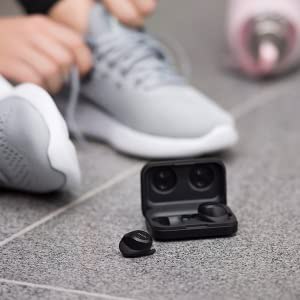 Wireless earphones,sports earphones,Bluetooth earbuds,Bluetooth earphones,Jabra,Elite,wireless calls