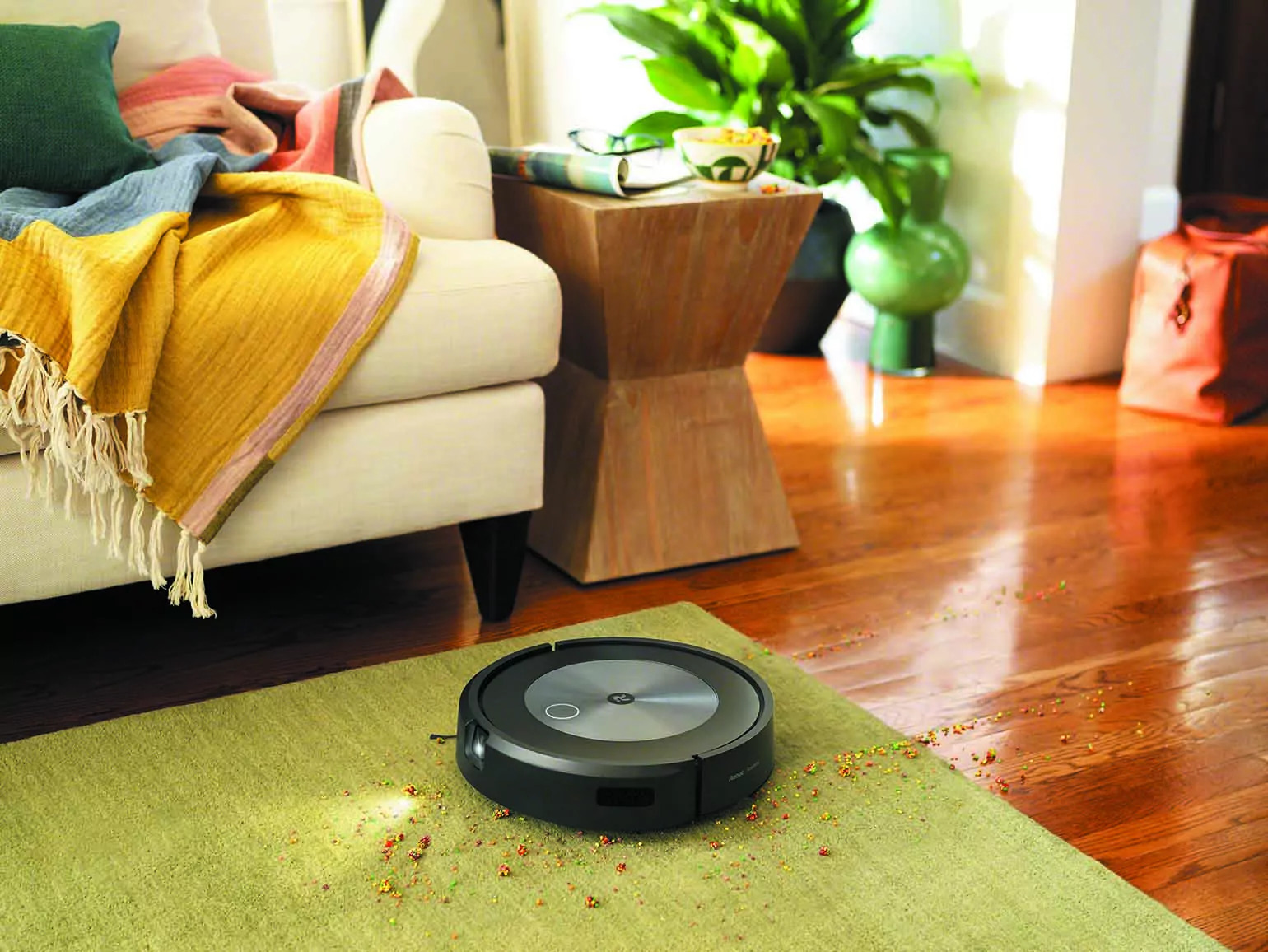 iRobot Roomba i3+ Robot Süpürge