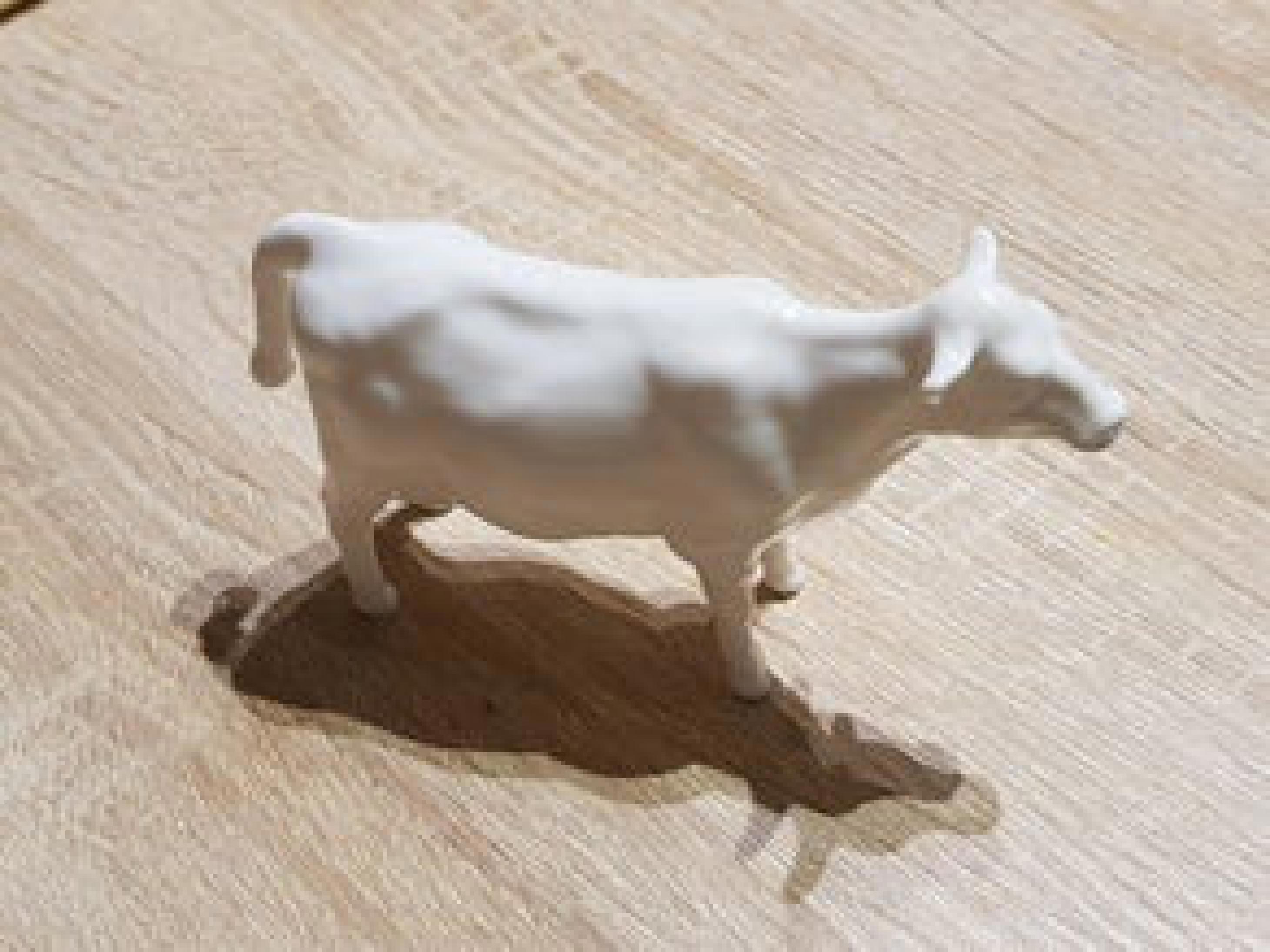 İnek Model Figür Biblo Dekoratif Hediyelik Süs Eşyası Maket İnek Model Figür Biblo Dekoratif Hediyelik Süs Eşyası Maket