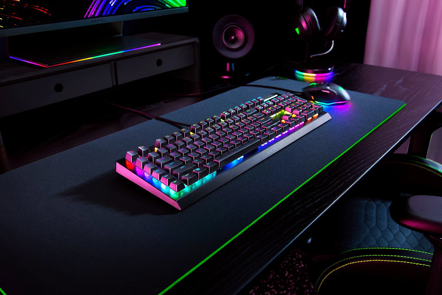 Razer Blackwidow V4 X Green Switch Rgb Kablolu Türkçe Gaming Klavye (rz03 04701200 R3l1) H5